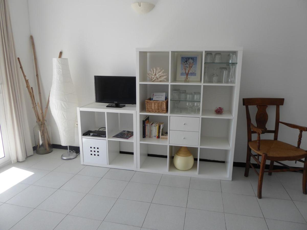 Appartement Lumineux Sur Les Canaux 罗萨斯 外观 照片